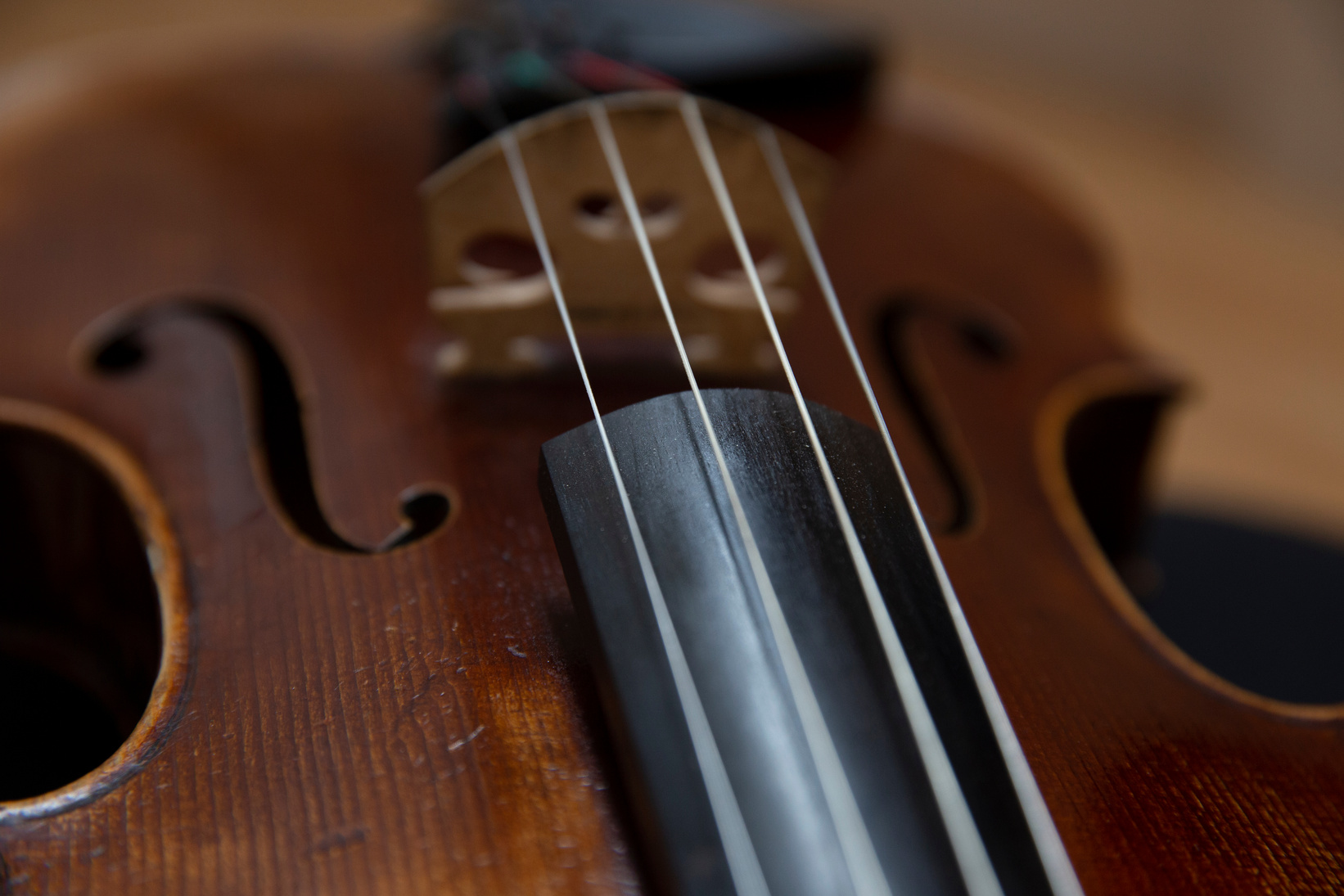 Instrument and microphone settings for string quartet production